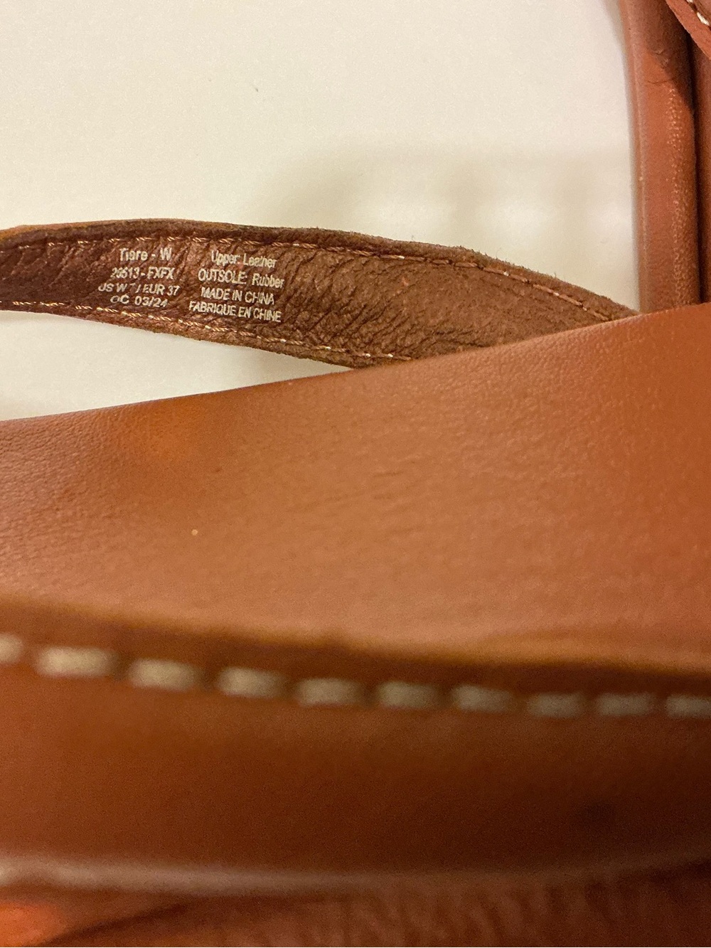OluKai Brown Tiare Leather Flip Flop Sandals $120 - Picture 6 of 6